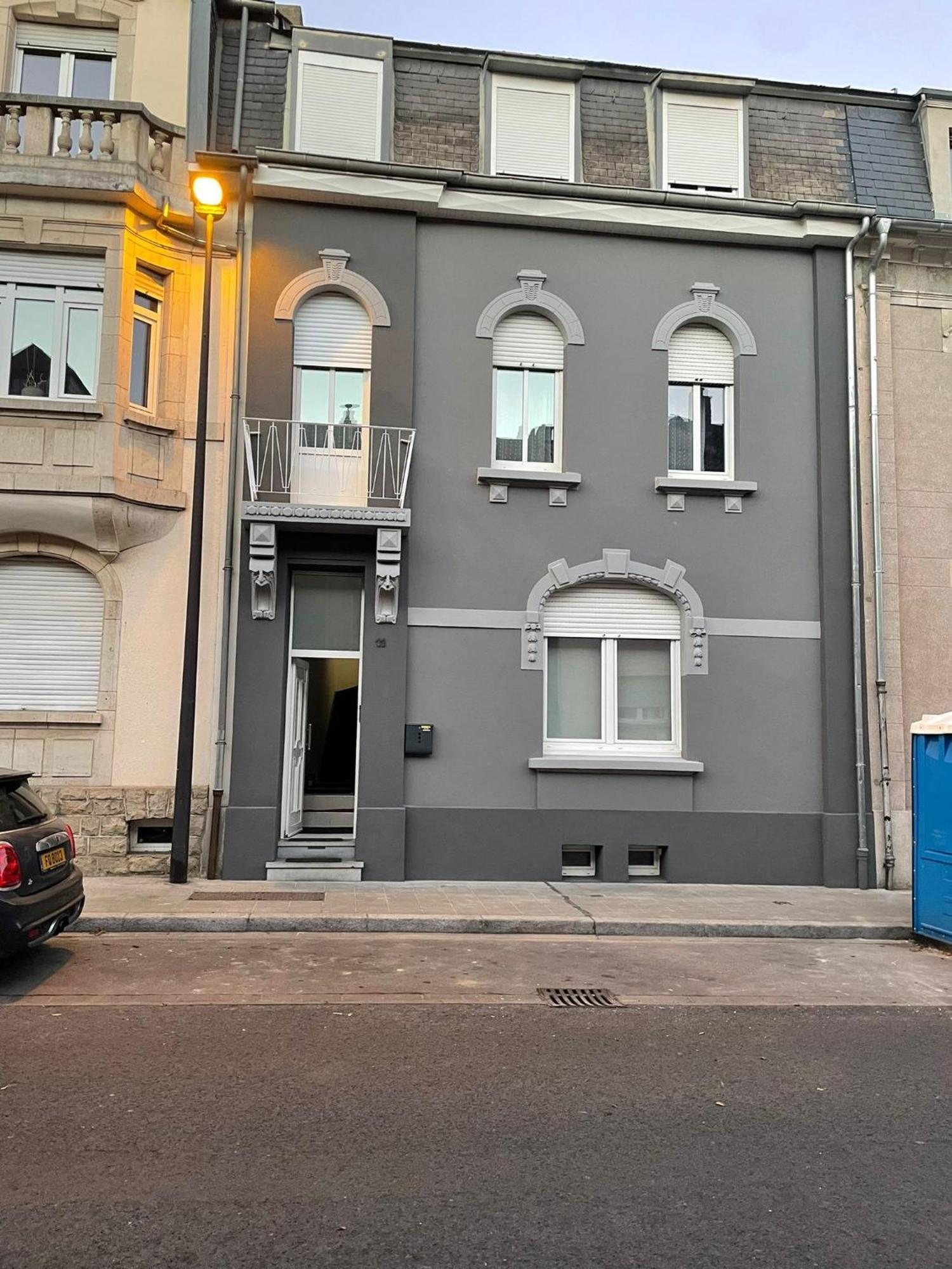 Executive Single Room With En-Suite In Guest House City Centre Luxembourg Exterior photo